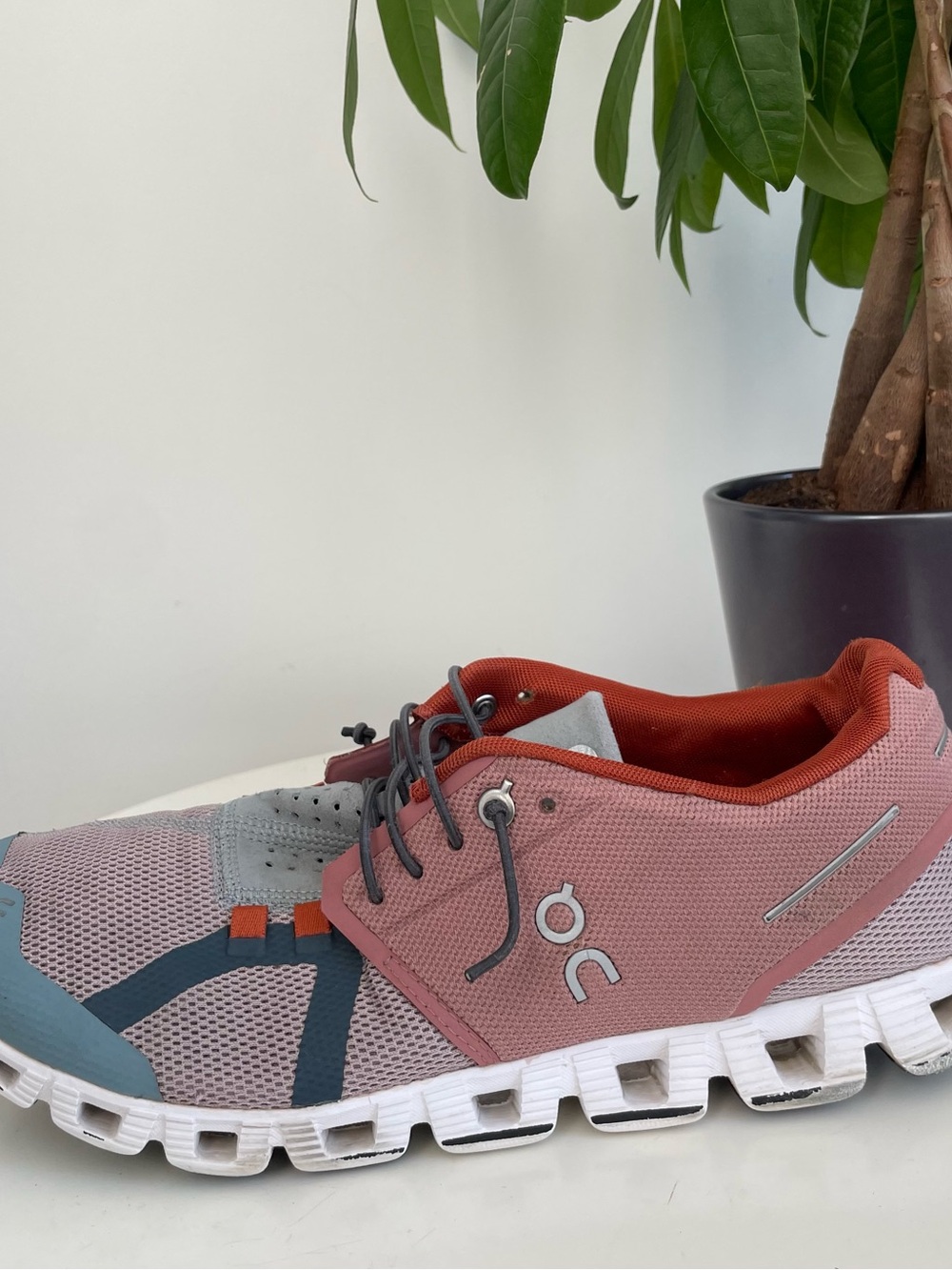 Women Size 10 On Cloud 70/30 Running Shoes Dustrose Quartz